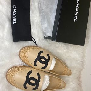 Chanel Espadrilles Beige/Black Sz 38 (US 8)
